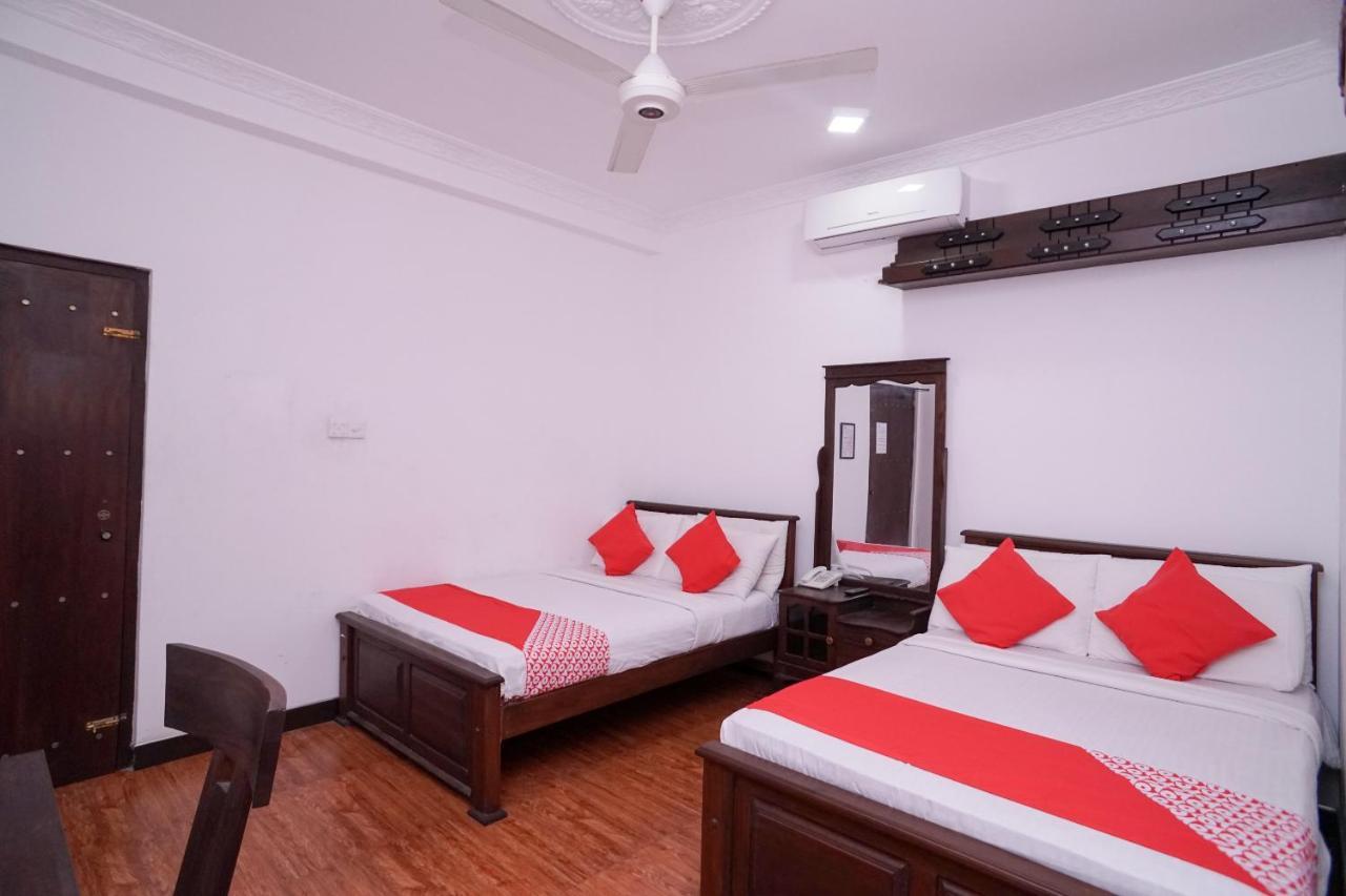 Shirantha Hotel Galle Exterior photo